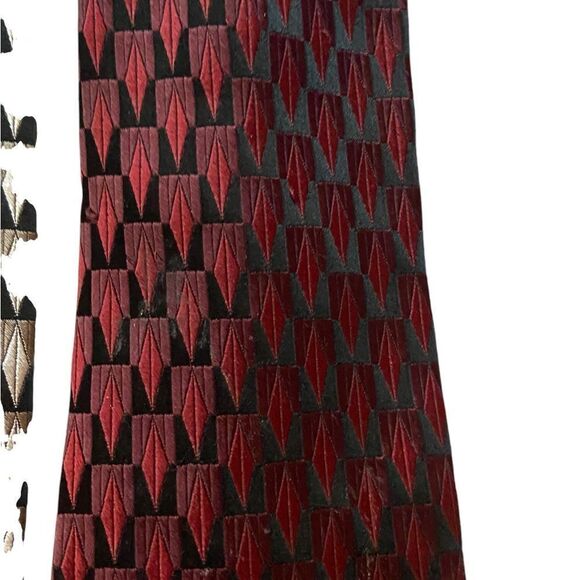 Can Heusen Ties group of 4 paid 49.50 each retired before worn perfect cond - Picture 2 of 5